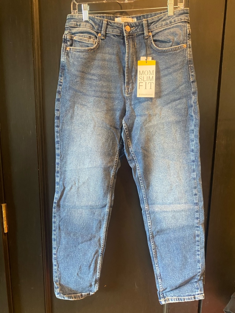 Stradivarius Slim Mom Jeans - Blue Wash